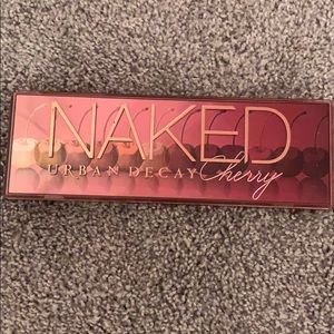 NAKED cherry pallet